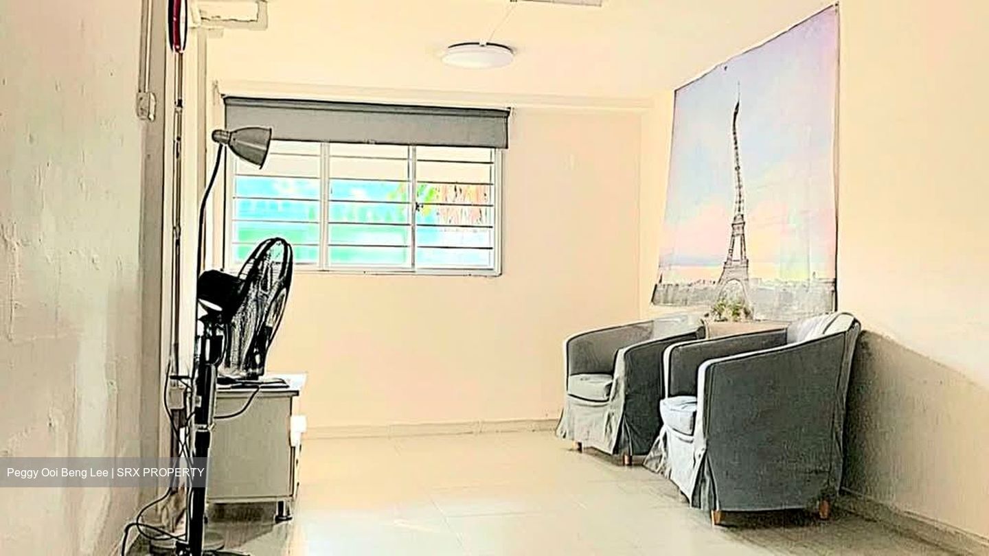 Blk 728 Ang Mo Kio Avenue 6 (Ang Mo Kio), HDB 3 Rooms #563934211